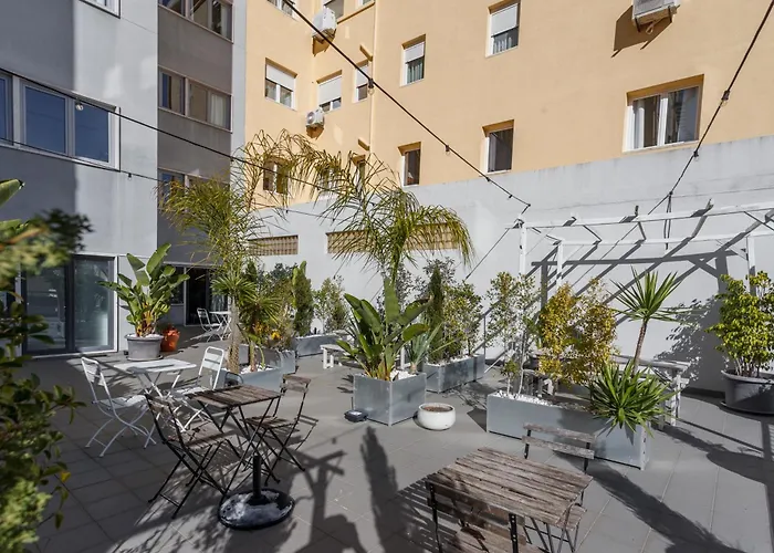 Διαμέρισμα Gin O'clock In - By Misha's Place 3a *